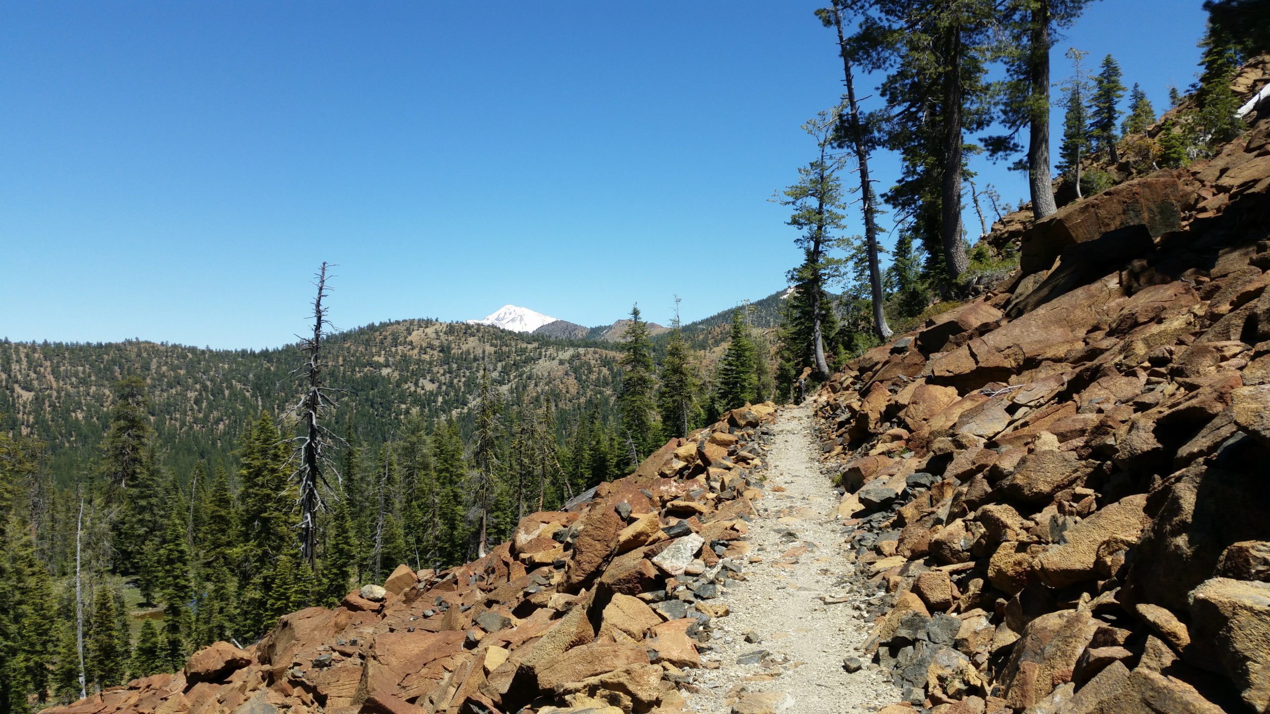 Read more about the article PCT California – Deadfall Lake to Highway 3