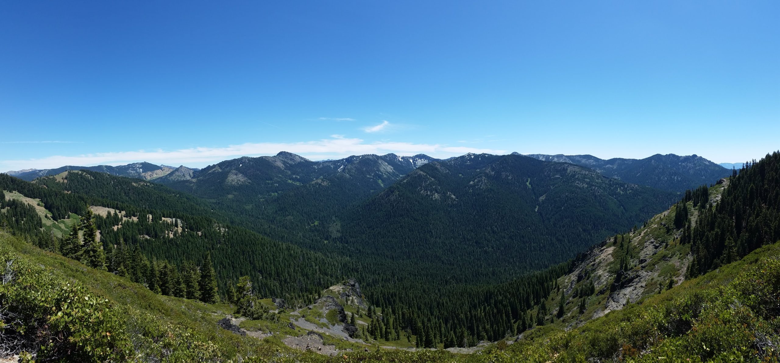 You are currently viewing PCT California – Carter Summit Trailhead to Russian Wilderness Border